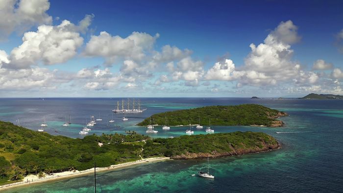 Shore excursions and activities on Royal Clipper
